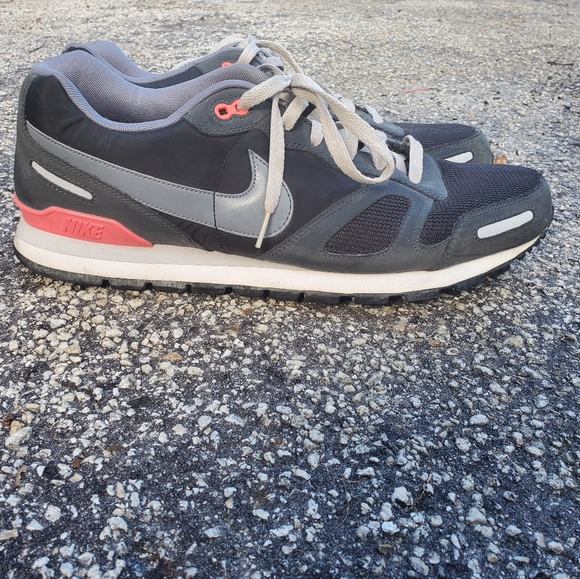 nike air waffle trainer